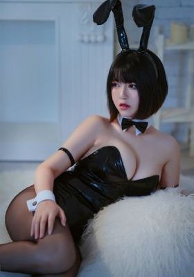 大胸女友hd在线播放